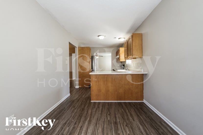 5446 Dollar Forge Ct - Photo 6 of 15
