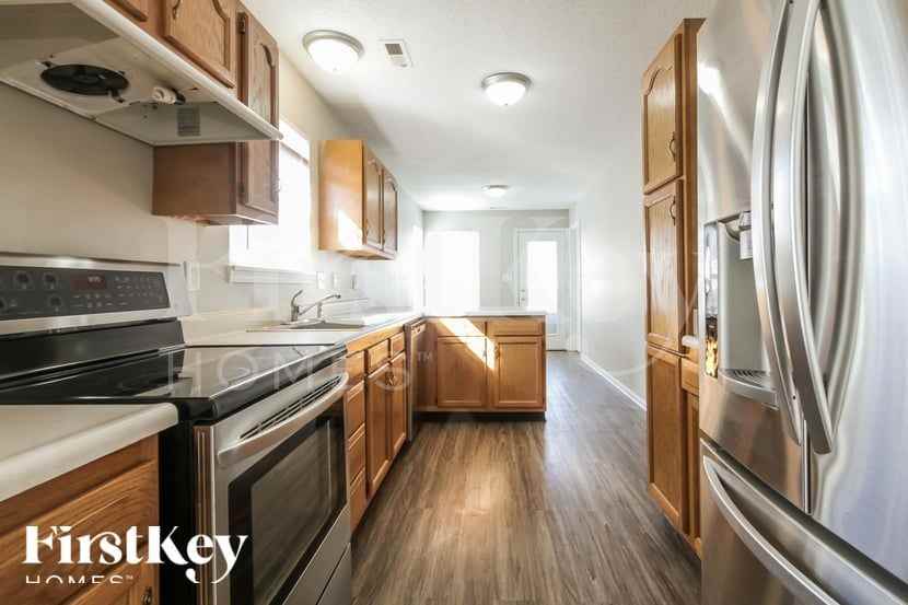 5446 Dollar Forge Ct - Photo 7 of 15