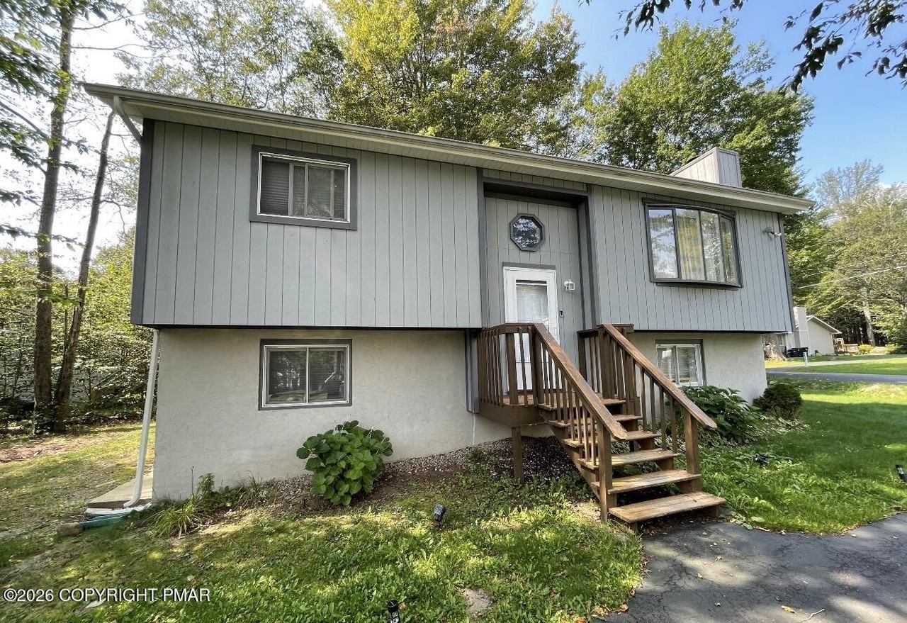 1129 Trapper Ln - Photo 2 of 16