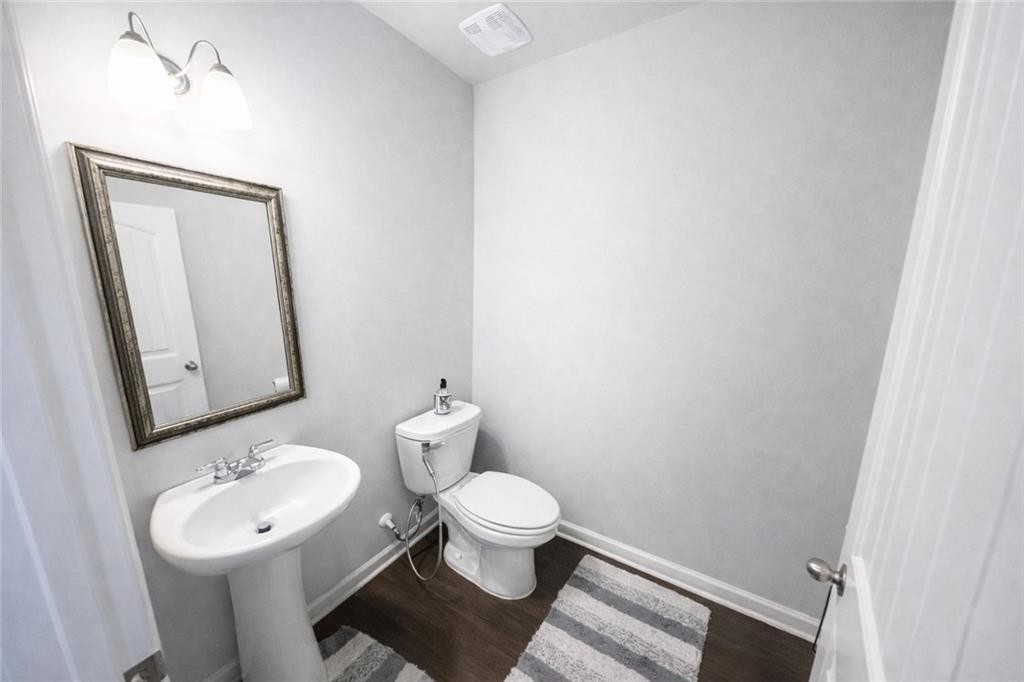 182 Woodhouse Cir - Photo 4 of 26