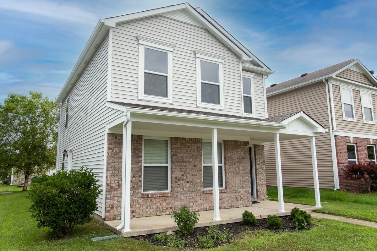 15466 Gallow Ln - Photo 4 of 34