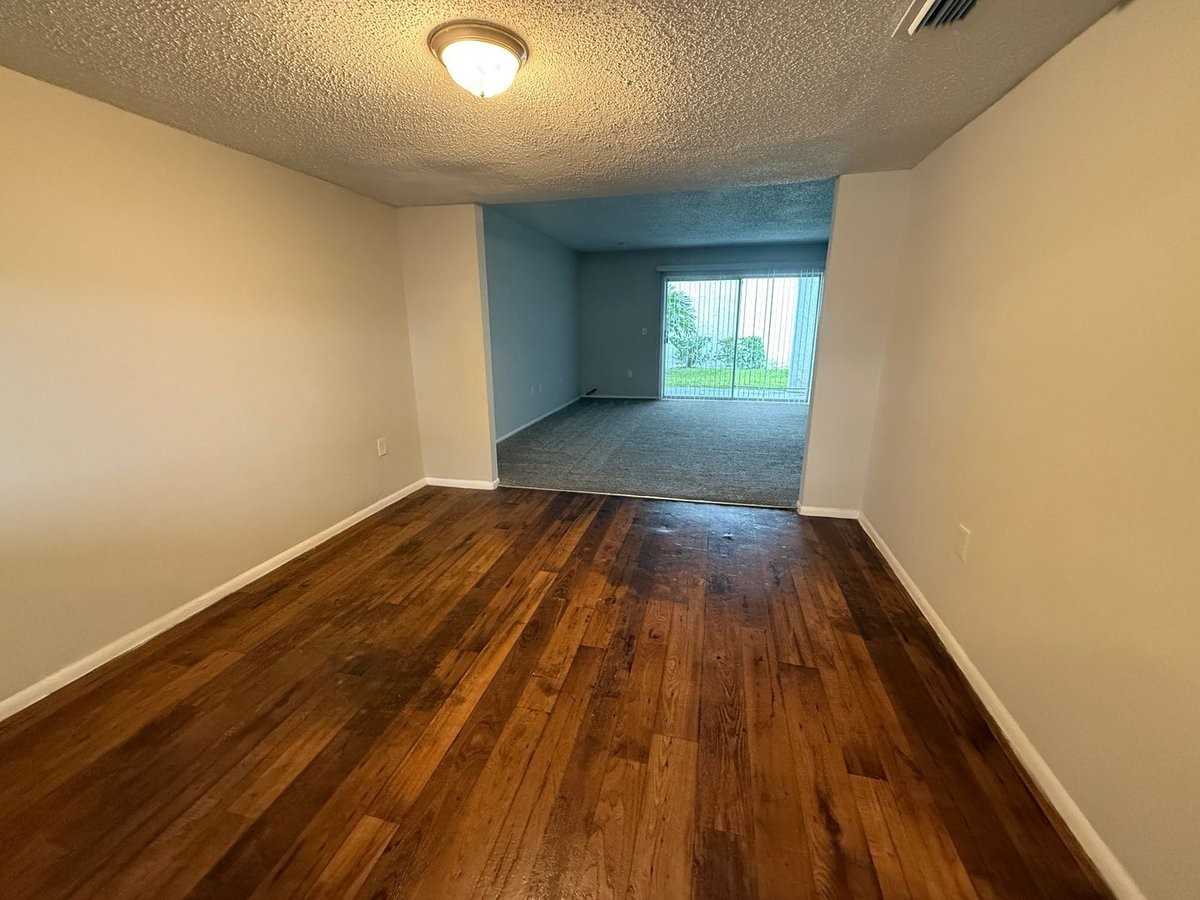 4419 S Semoran Blvd #7 - Photo 4 of 28