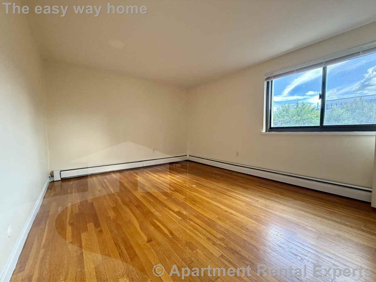 77 Trowbridge St #41 - Photo 4 of 9