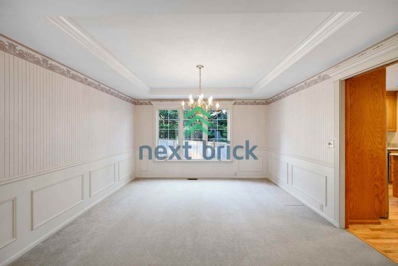 16124 Ne 41st Ct - Photo 7 of 26
