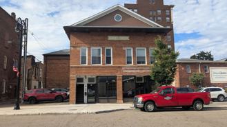 42 Charles Ave Se #2 - Photo 1 of 1