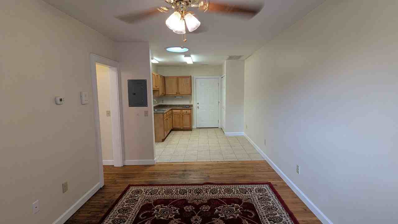 42 Charles Ave Se #2 - Photo 3 of 14