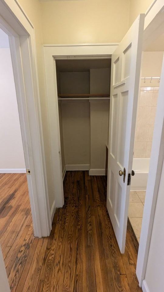 42 Charles Ave Se #2 - Photo 7 of 14
