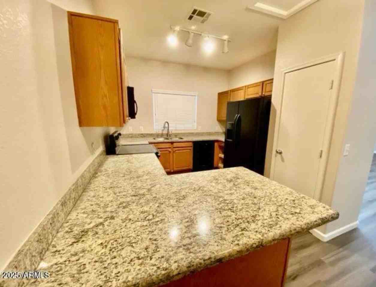 4056 E Abraham Ln - Photo 4 of 20