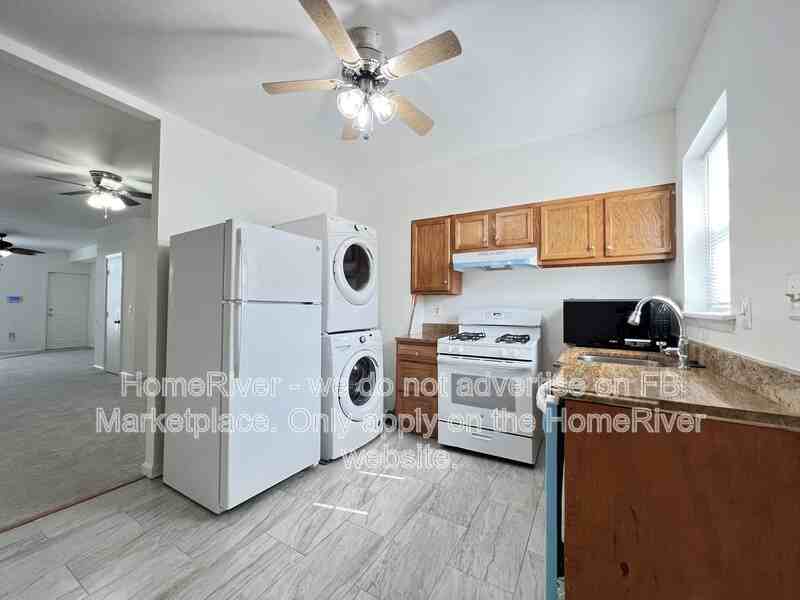 2617 W Cold Spring Ln - Photo 6 of 18