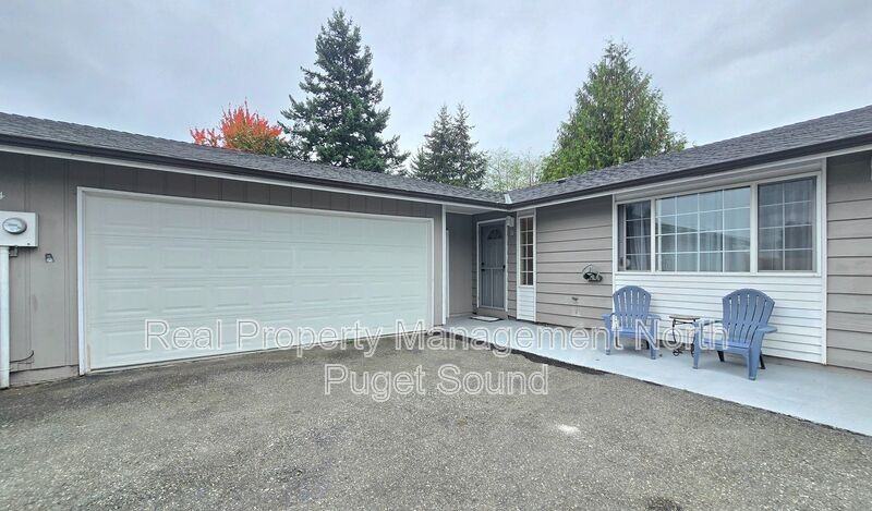 514 97th Dr Ne #B - Photo 2 of 19