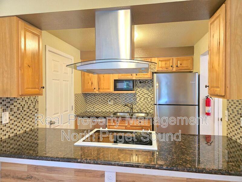 514 97th Dr Ne #B - Photo 6 of 19