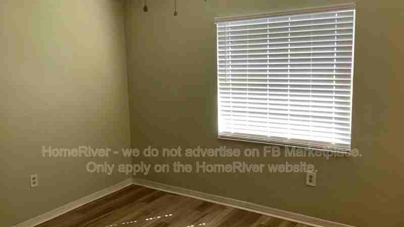 1263 Woodman Way - Photo 7 of 38