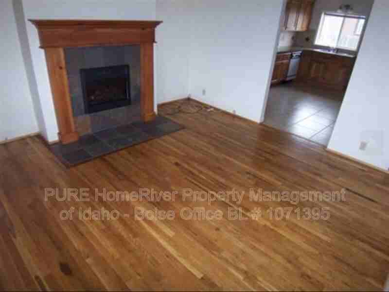 212 E Morrison St - Photo 6 of 17