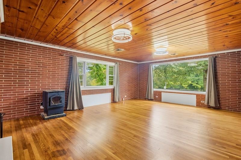 5907 Walnut St - Photo 2 of 23