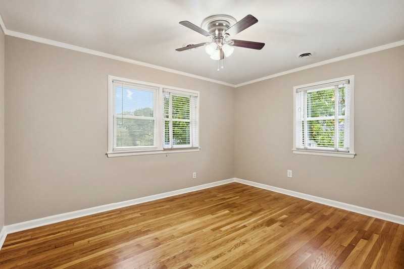 5907 Walnut St - Photo 7 of 23