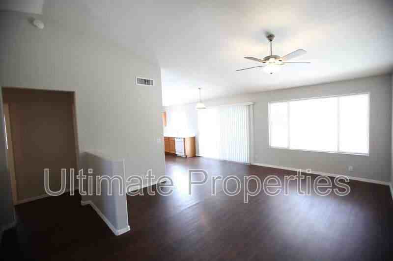 10407 W Medlock Dr - Photo 5 of 19