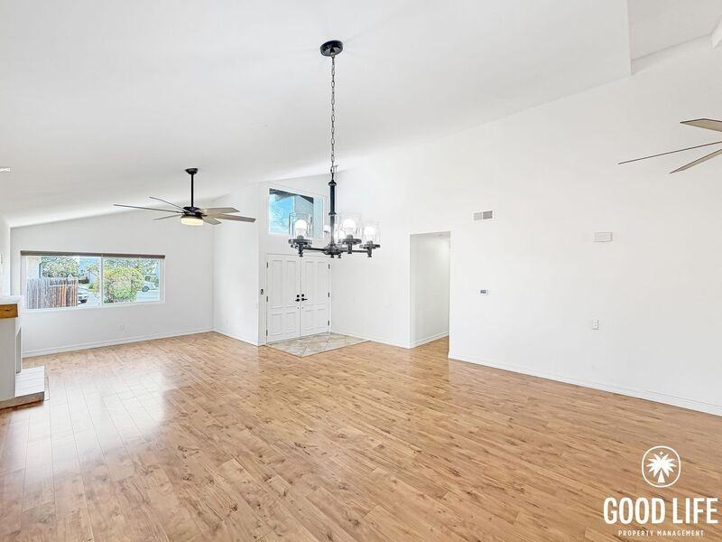 7472 Gorge View Ter - Photo 3 of 25