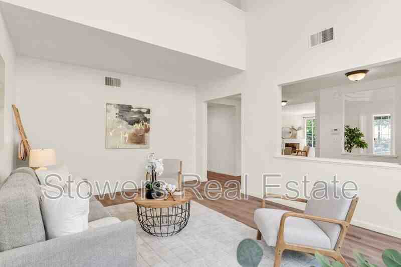 690 Glasgow Cir - Photo 7 of 37
