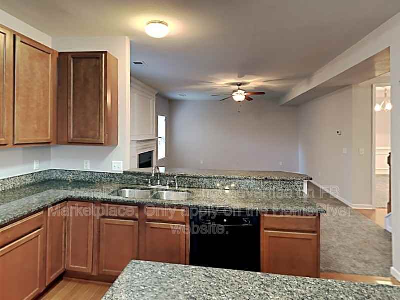 34 Green Ash Ct - Photo 7 of 22