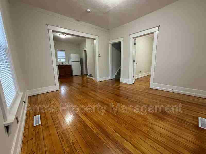 2516 Dudley St - Photo 3 of 22