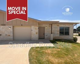 1032 Hibiscus Unit B - Photo 1 of 1