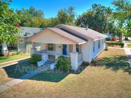 featured image of 202 E 3rd St