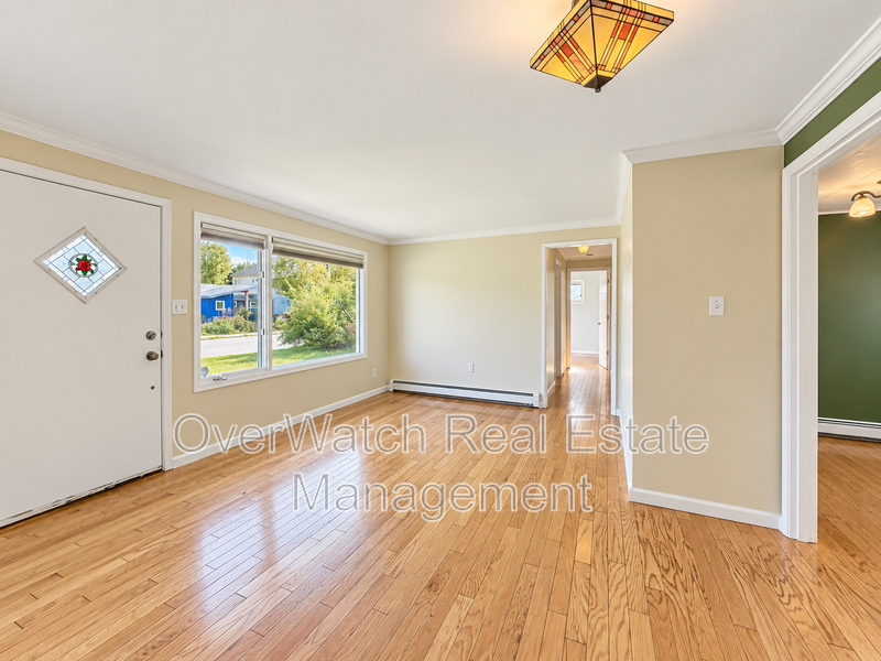 1800 Logan St - Photo 2 of 20
