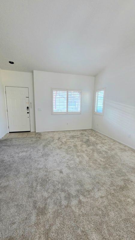 9411 Windrunner Ln - Photo 2 of 21