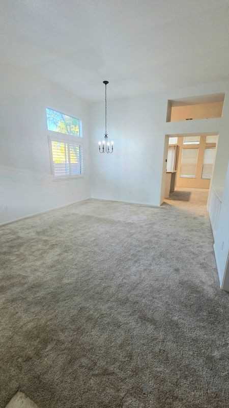 9411 Windrunner Ln - Photo 4 of 21
