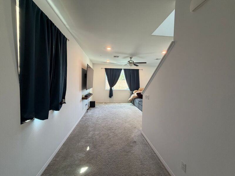 36921 Basalt Ln - Photo 3 of 25