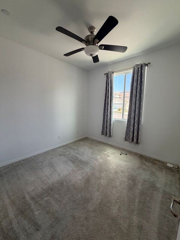 36921 Basalt Ln - Photo 5 of 25