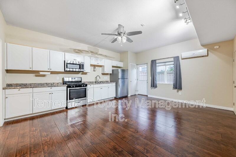 32243 Perigord Rd - Photo 7 of 8