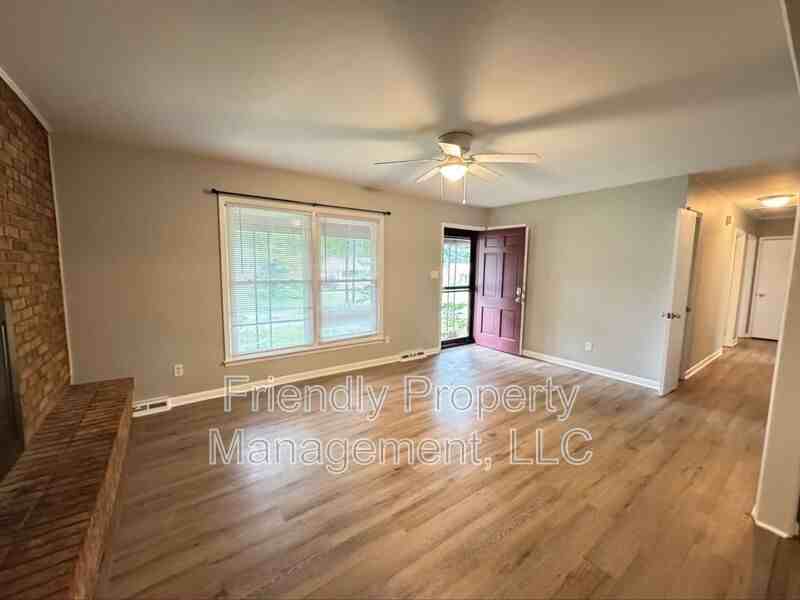 509 Memphis St - Photo 5 of 21
