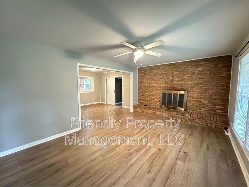 509 Memphis St - Photo 6 of 21