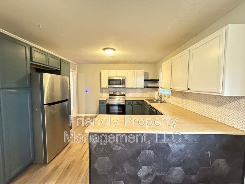 509 Memphis St - Photo 7 of 21