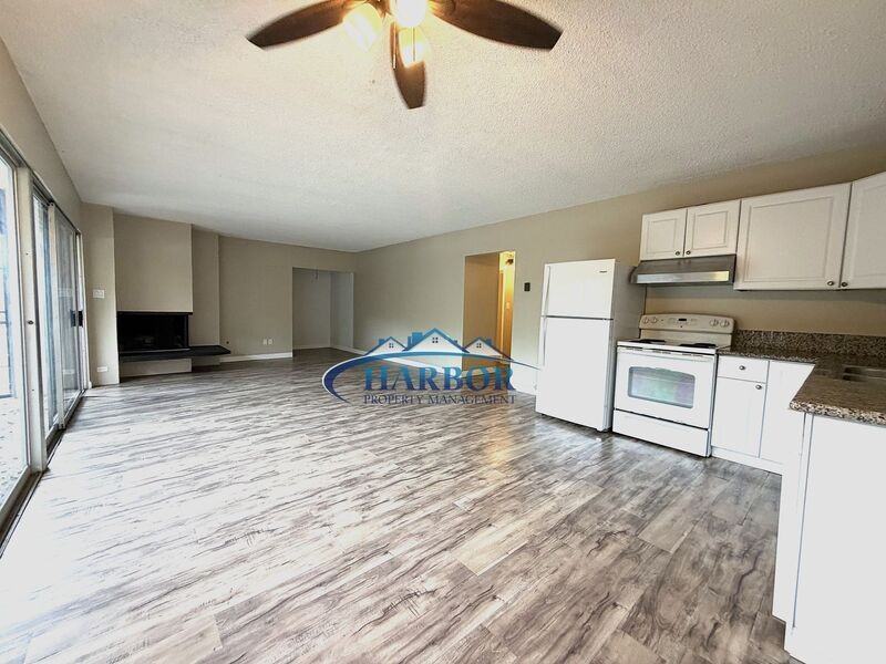2412 Palos Verdes Dr W #E - Photo 5 of 13