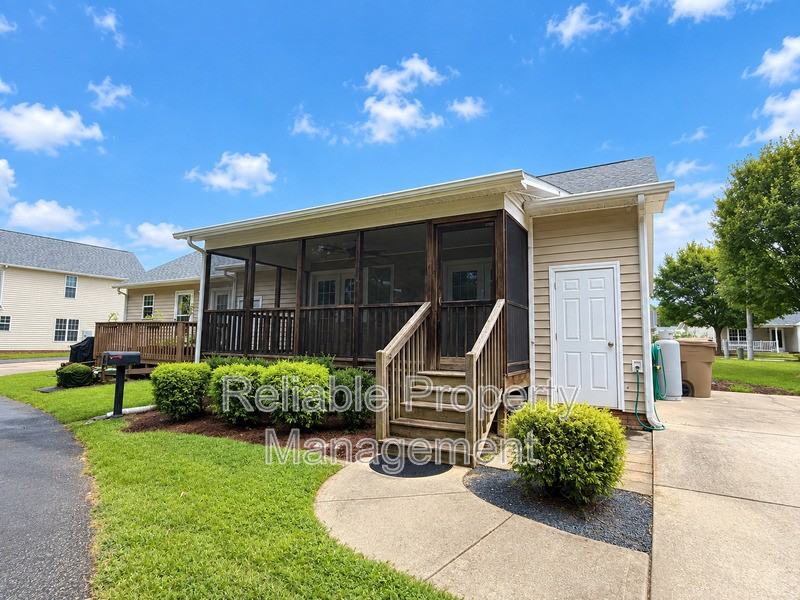 149 W Moss Creek Dr - Photo 2 of 21
