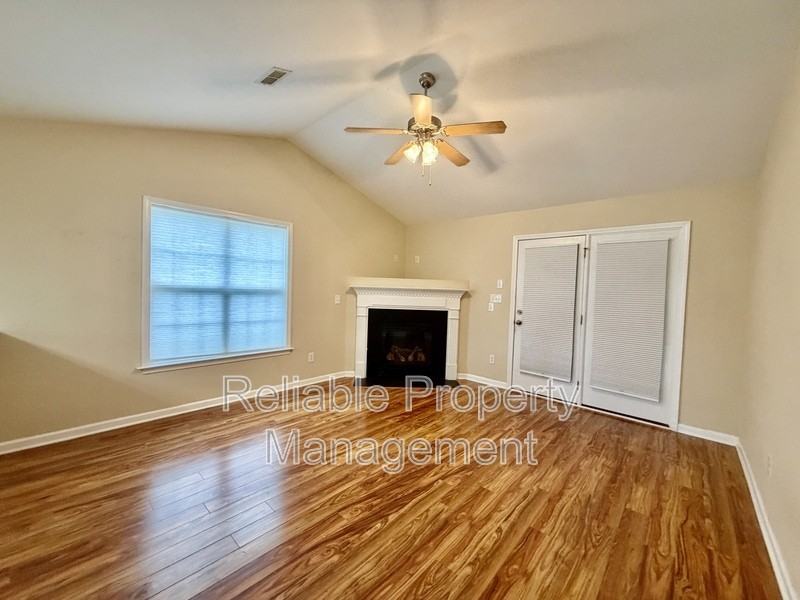 149 W Moss Creek Dr - Photo 4 of 21