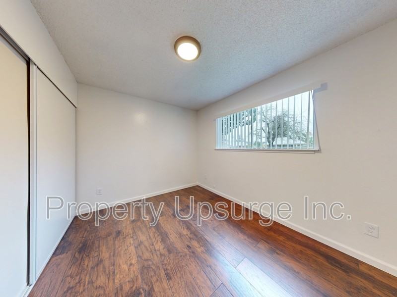 330 Bird St #20 - Photo 4 of 10