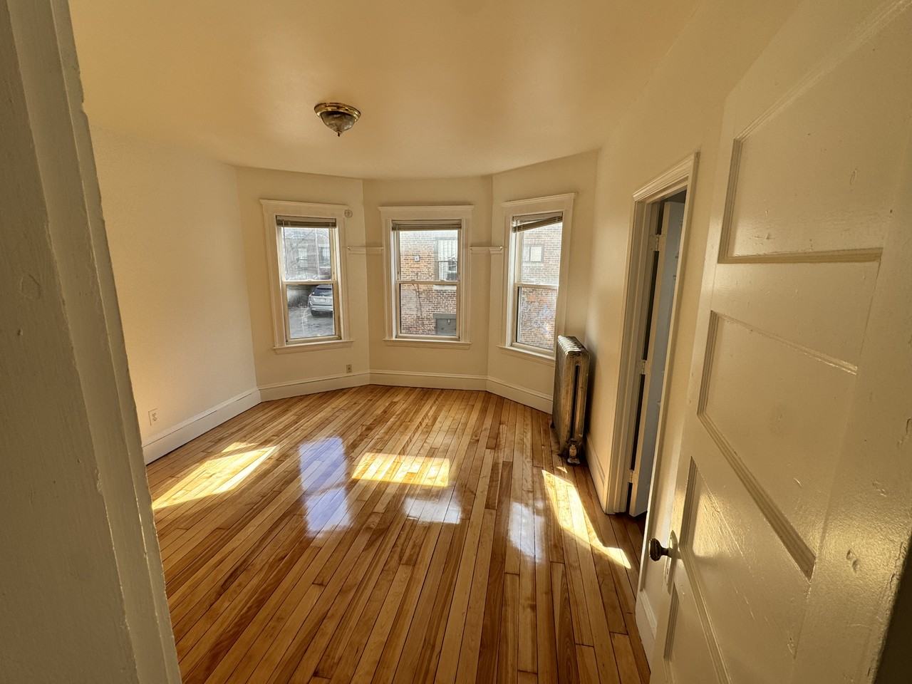 70 Quint Ave #1 - Photo 4 of 11
