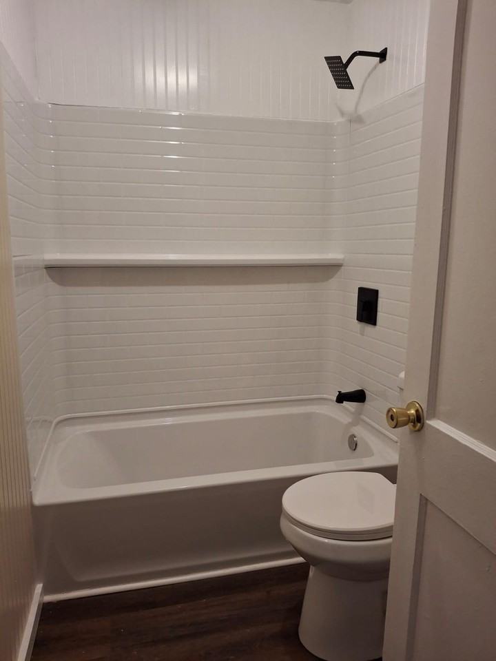 502 Hilda St #502A - Photo 3 of 9
