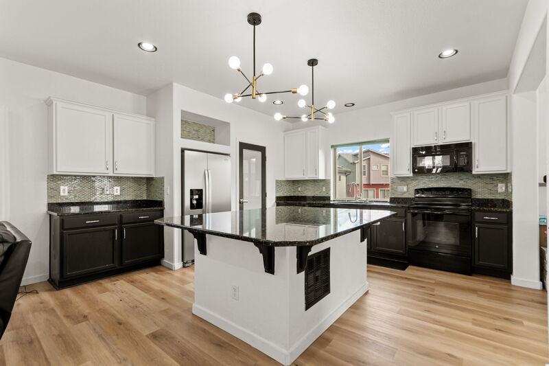 5175 Andes St - Photo 6 of 26