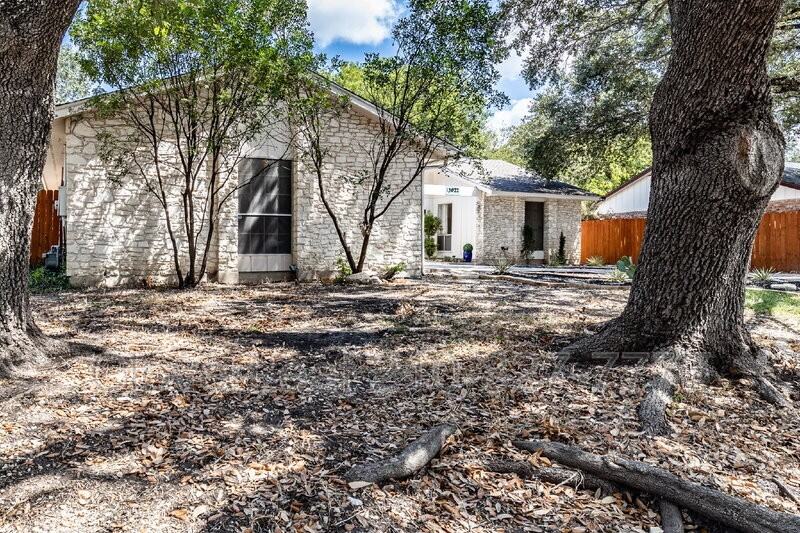 13022 El Marro St - Photo 2 of 37