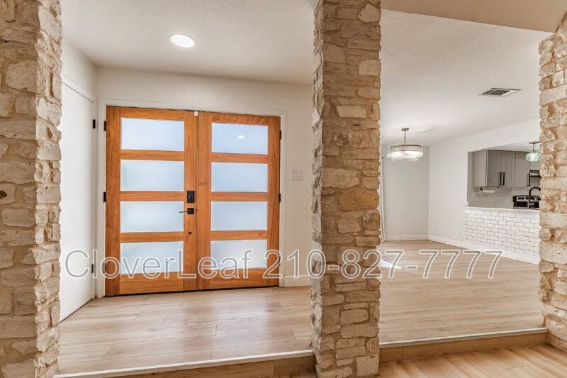 13022 El Marro St - Photo 5 of 37