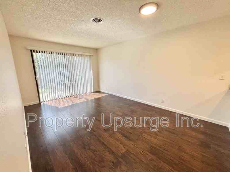 540 South St #45 - Photo 4 of 18