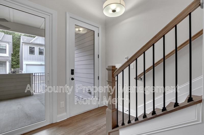 718 Stickley Oak Way - Photo 2 of 32