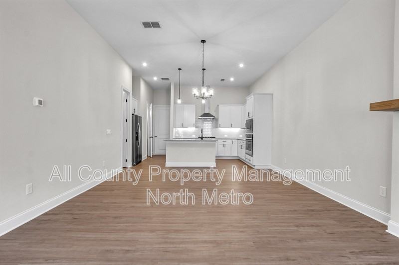 718 Stickley Oak Way - Photo 4 of 32