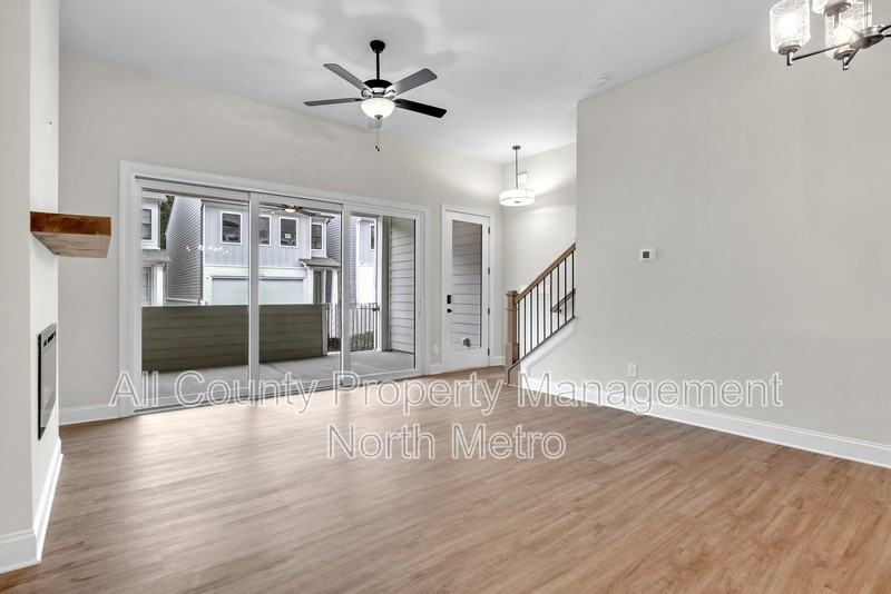 718 Stickley Oak Way - Photo 6 of 32
