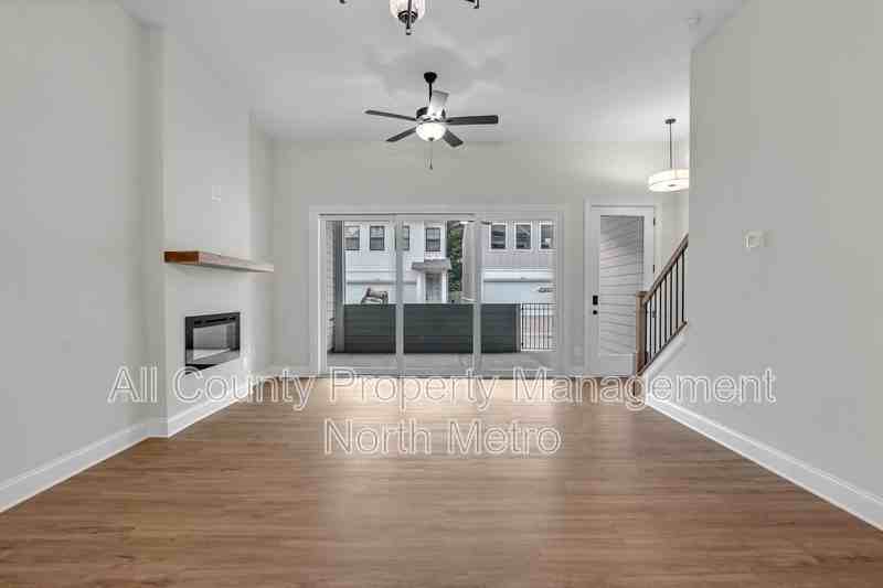 718 Stickley Oak Way - Photo 7 of 32