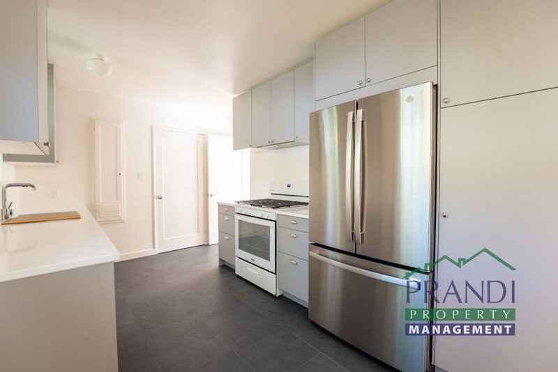 128 Hilldale Dr - Photo 6 of 17
